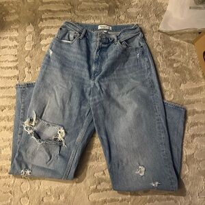 Abercrombie & Fitch 90s Ultra High-Rise Curve Love Straight Jeans - Size 30
 NWT